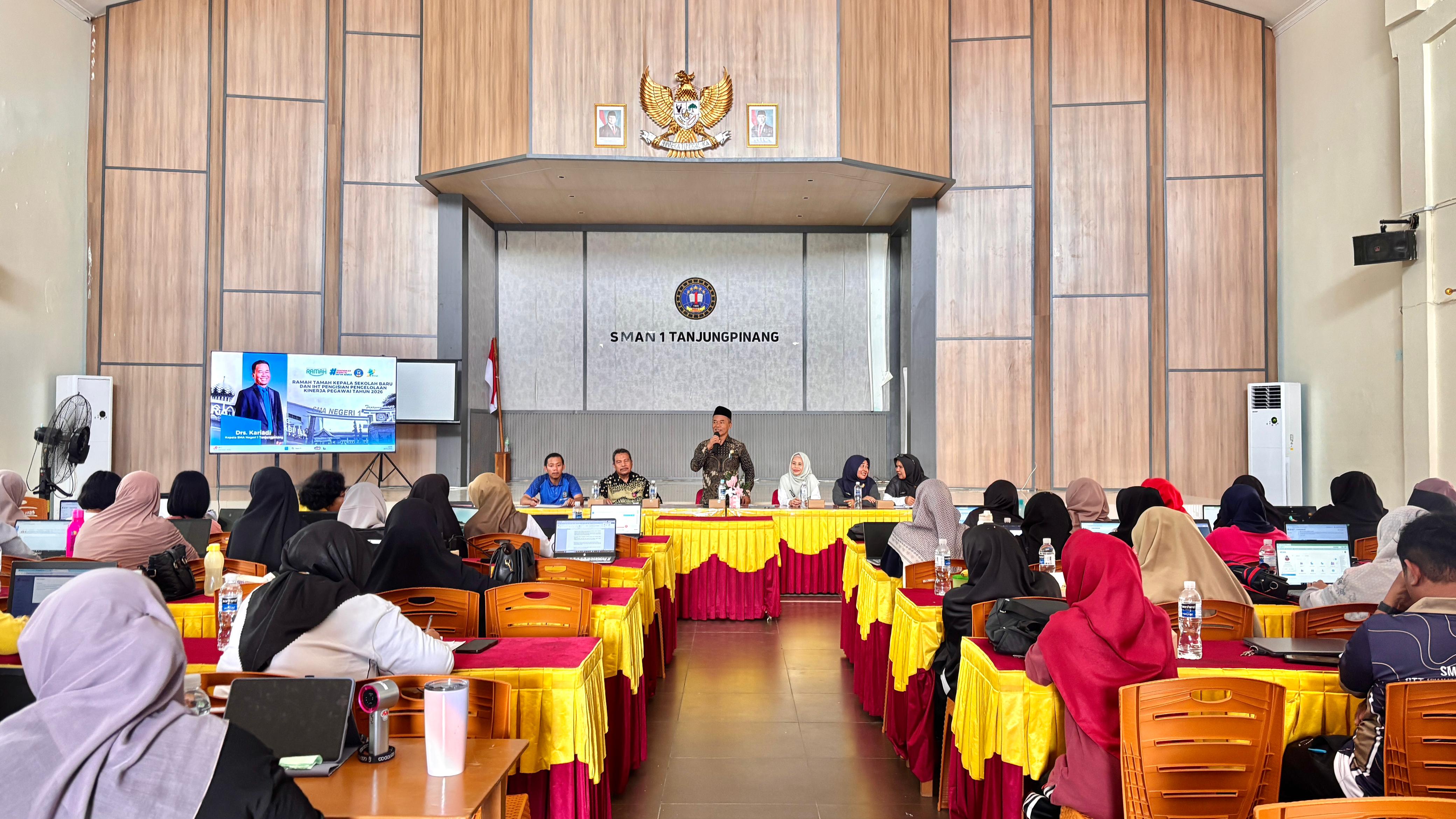 In House Training (IHT) Pengisian Pengelolaan Kinerja Pegawai Tahun 2026 SMAN 1 Tanjungpianang