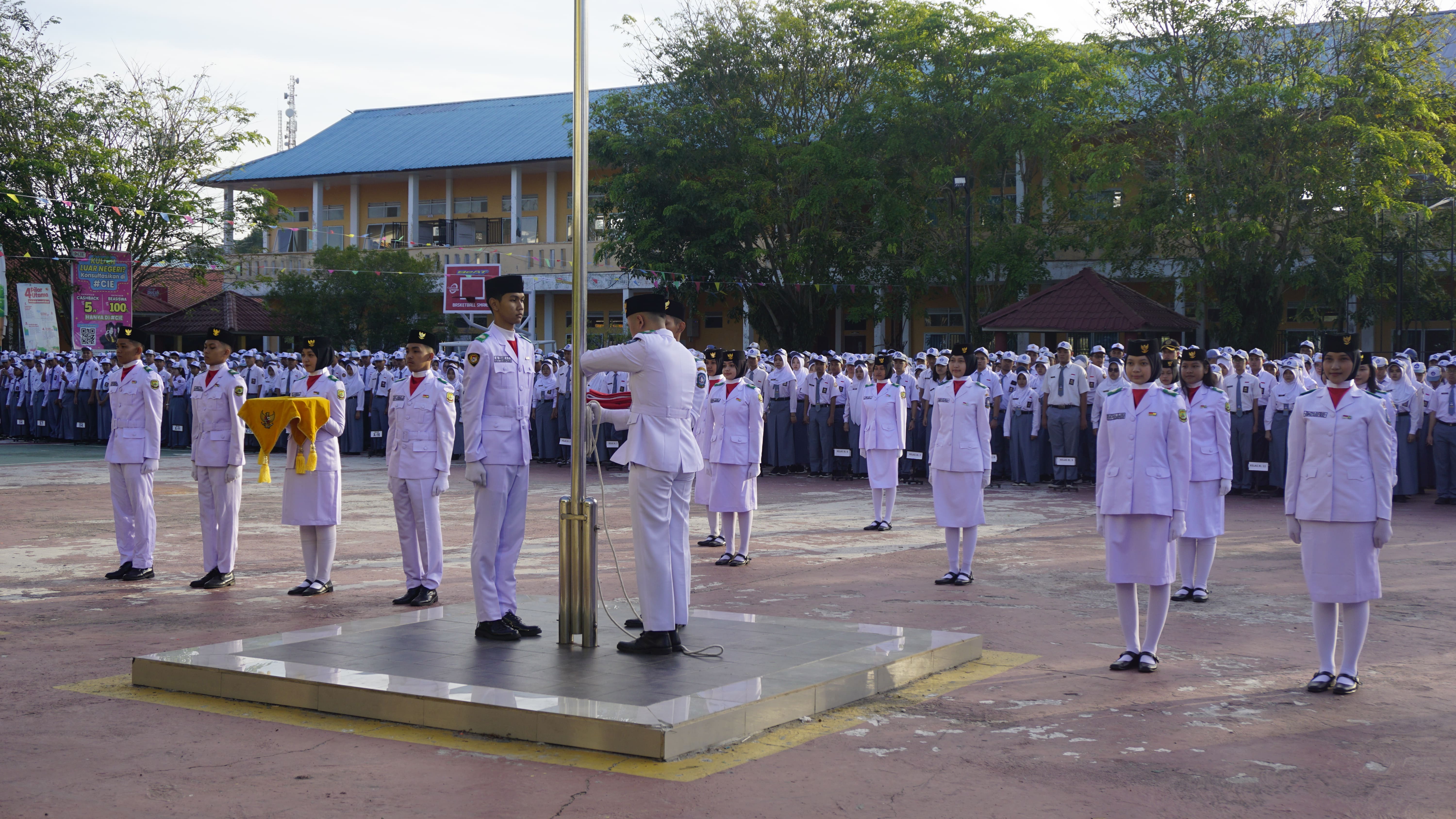 Upacara Terakhir Angkatan 67 SMA Negeri 1 Tanjungpinang Berlangsung Khidmat dan Sarat Makna